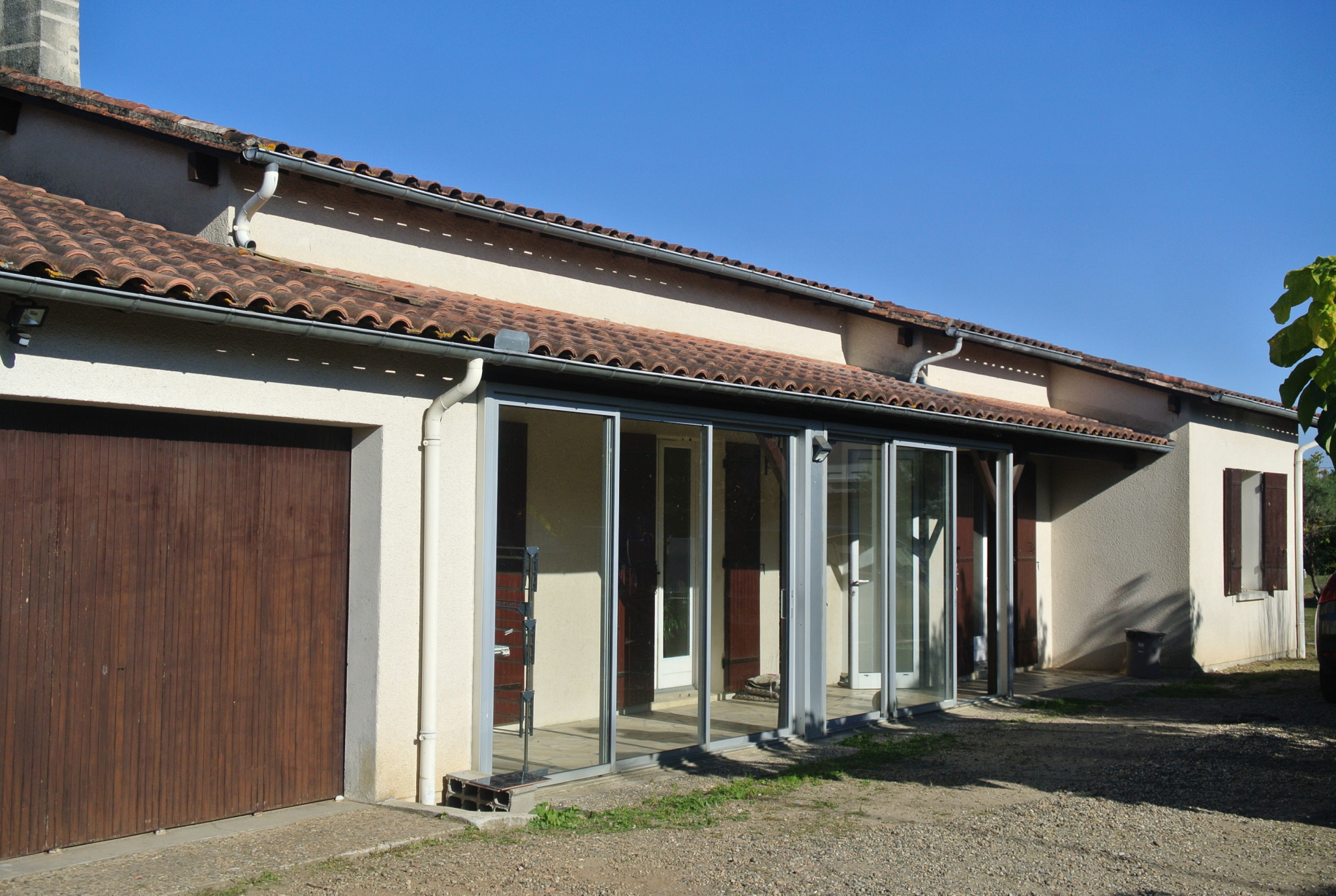 À VENDRE   MAISON DE PLAIN-PIED AVEC GARAGE ET TERRAIN CONSTRUCTIBLE   PROCHE CENTRE DE MARMANDE