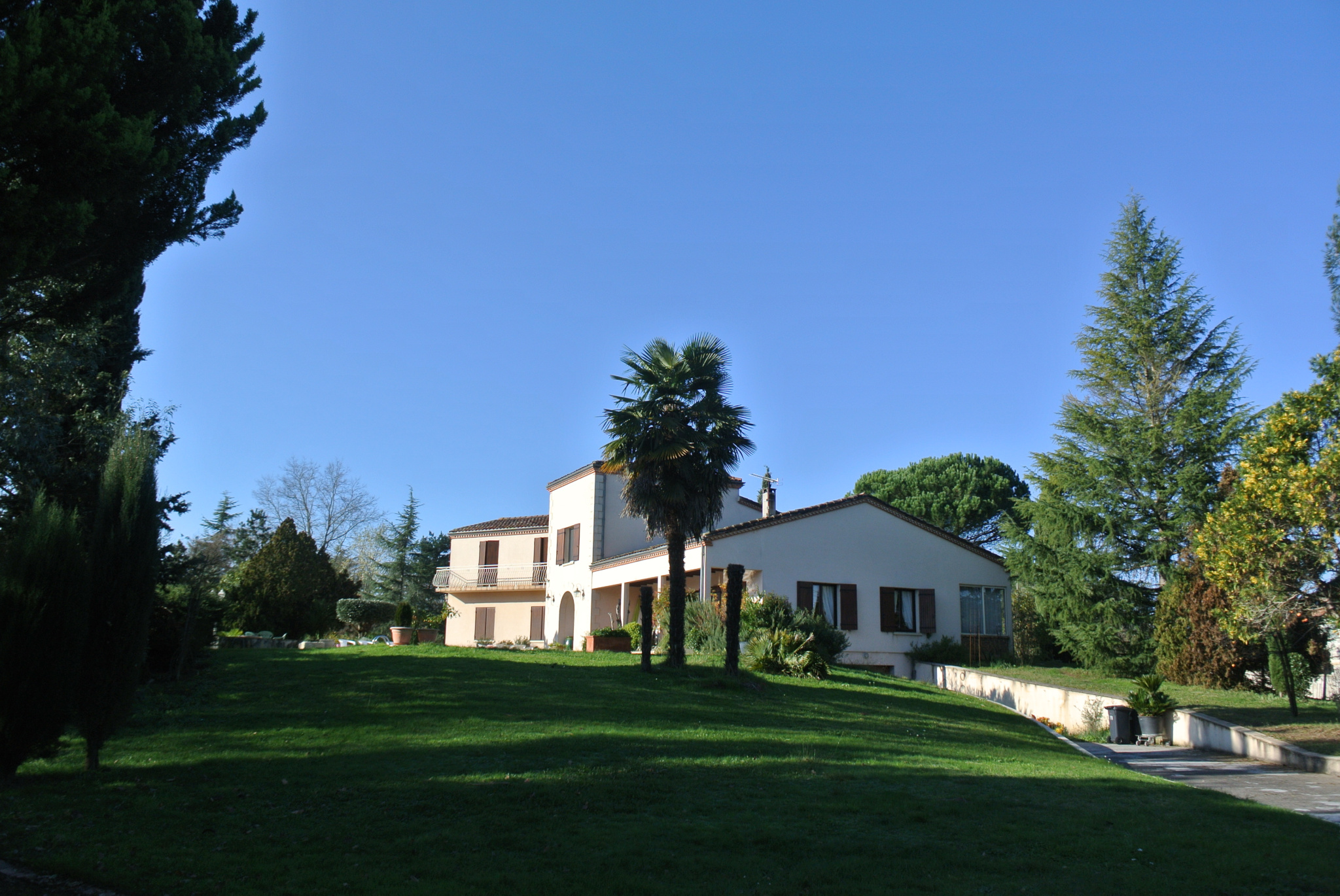 A vendre  MAISON de coteaux Marmande