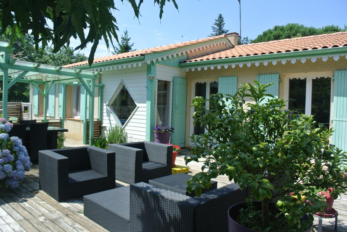 MAISON DE CAMPAGNE PROCHE DE MARMANDE