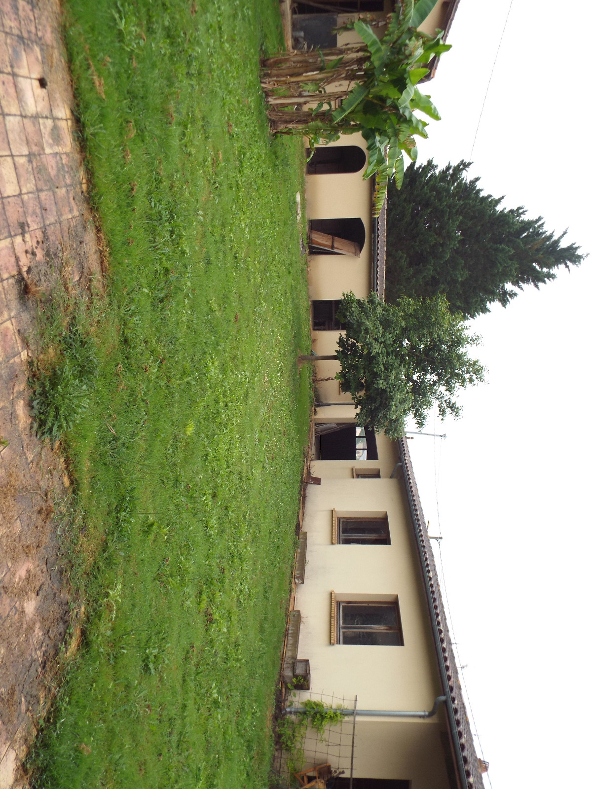 Maison de village proche STE BAZEILLE
