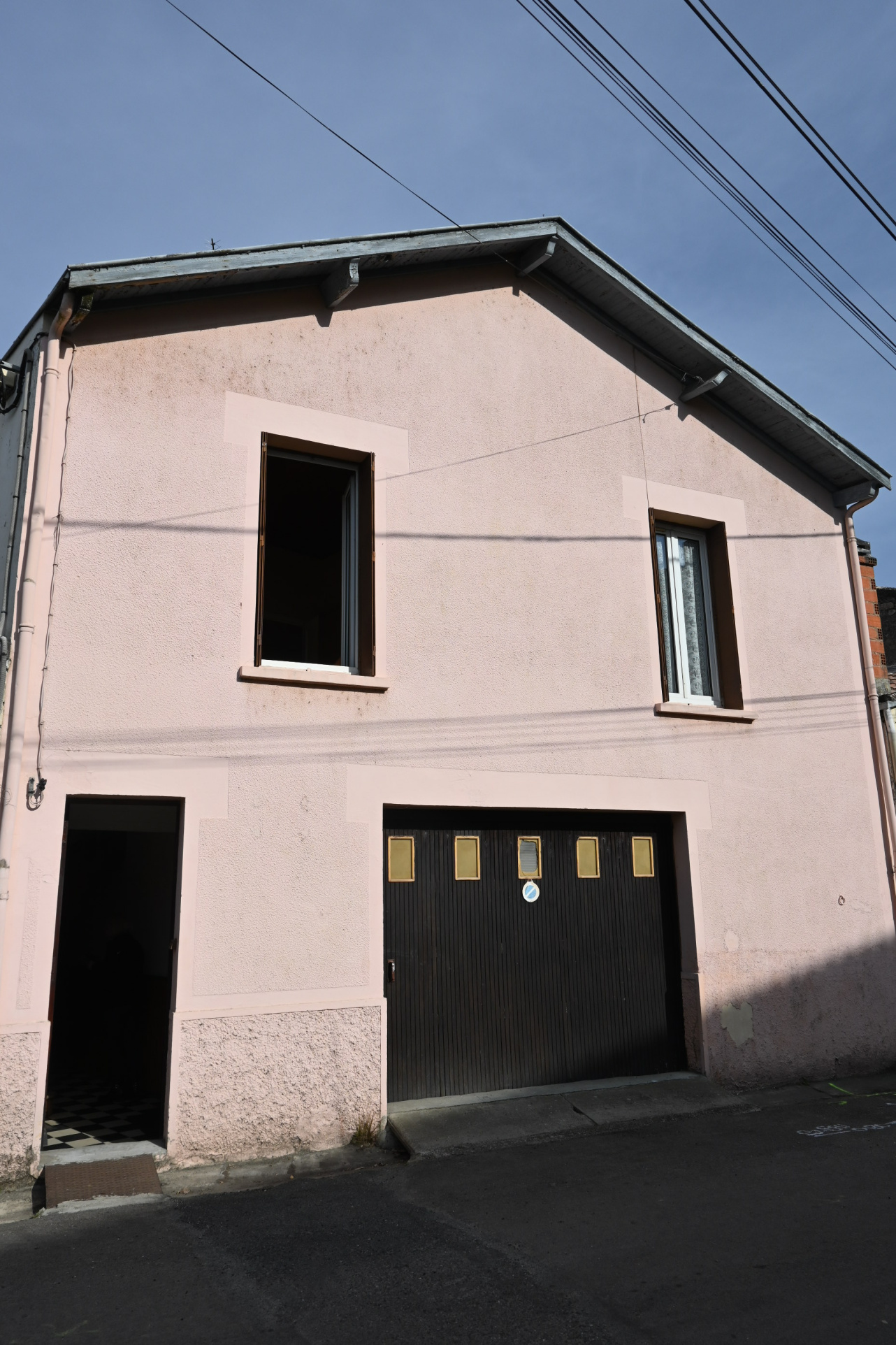 A Marmande maison de ville avec jardin et garage