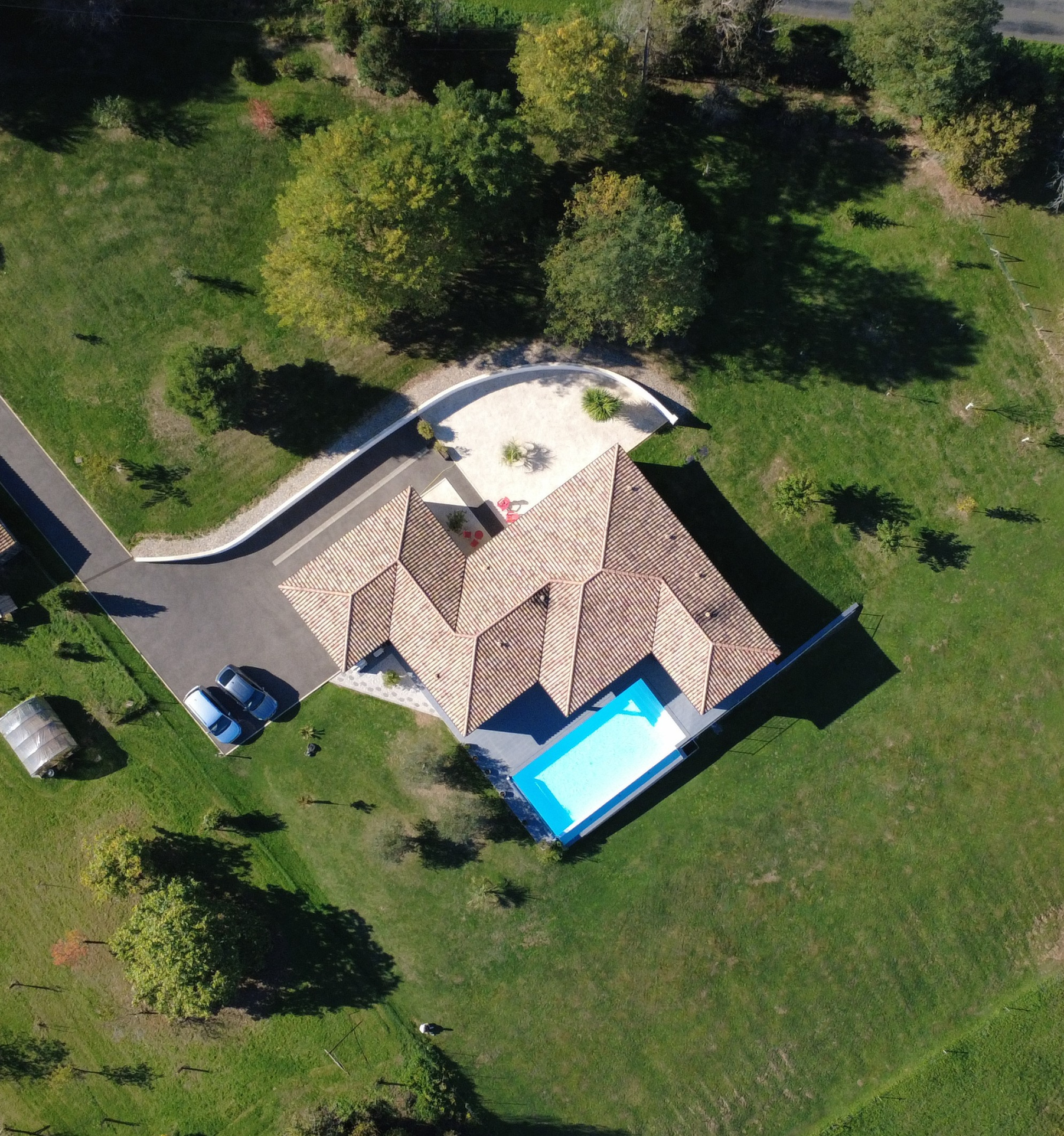 Maison contemporaine cocooning avec piscine   Vue paronamique   À 18 min de Marmande, 1 H de Bordeaux
